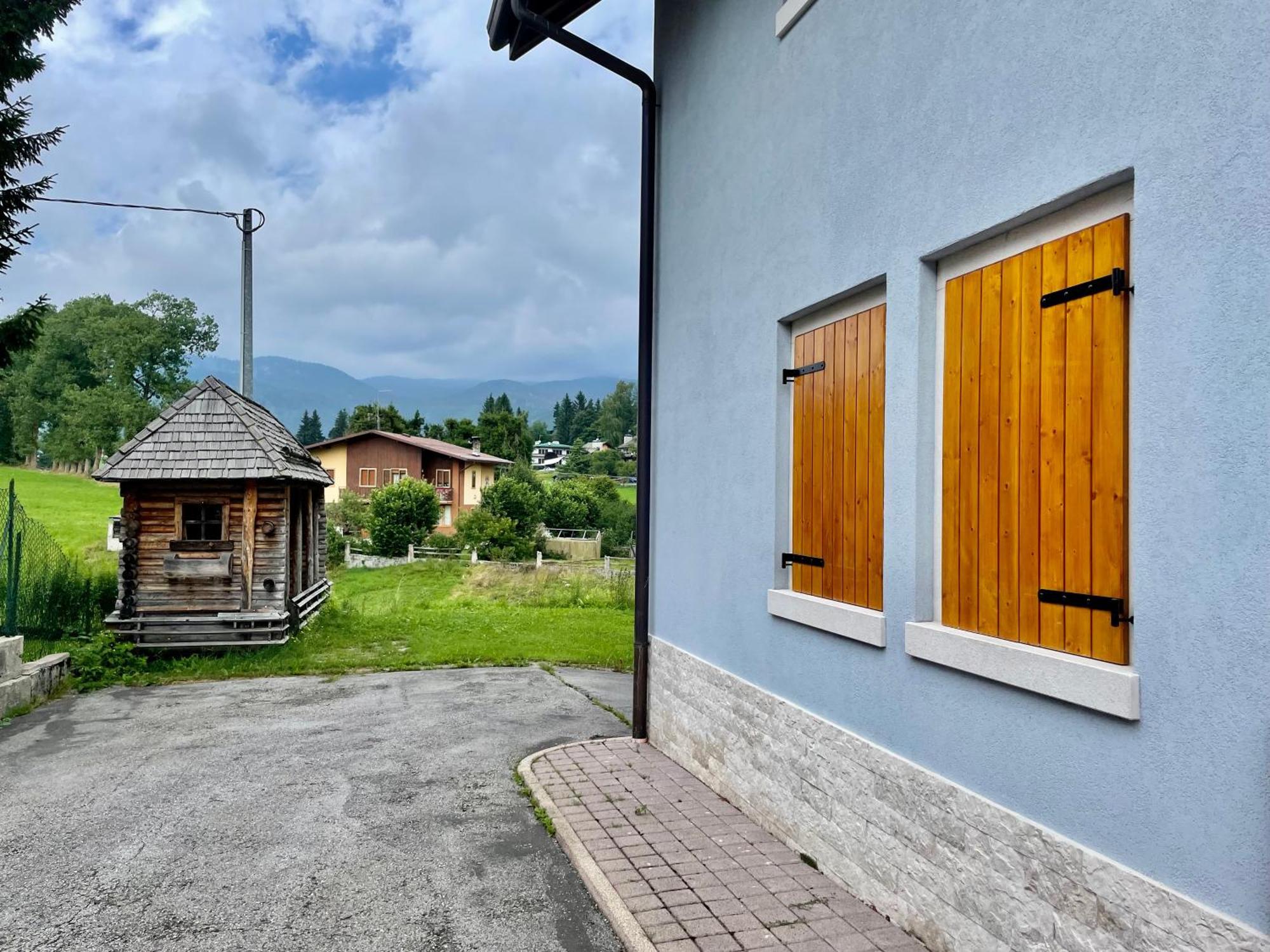 Villa Iris Asiago - Giardino E Parcheggio エクステリア 写真